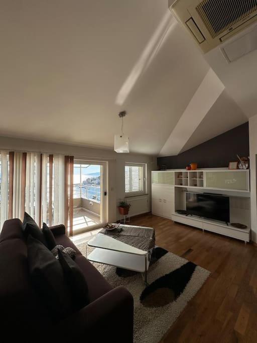 Queen Of Appartement *